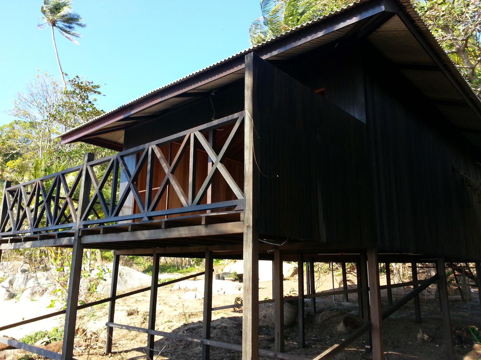Melina Beach Resort Kampung Genting Exterior photo